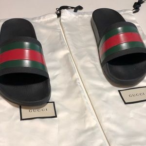 Pursuit 72’ GUCCI SLIDES/flip flops